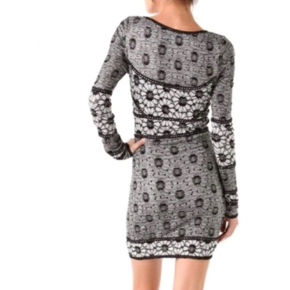 Free People Eyelet Knit Fitted Dress Black White Long Sleeve Lined Women's S - Picture 2 of 3